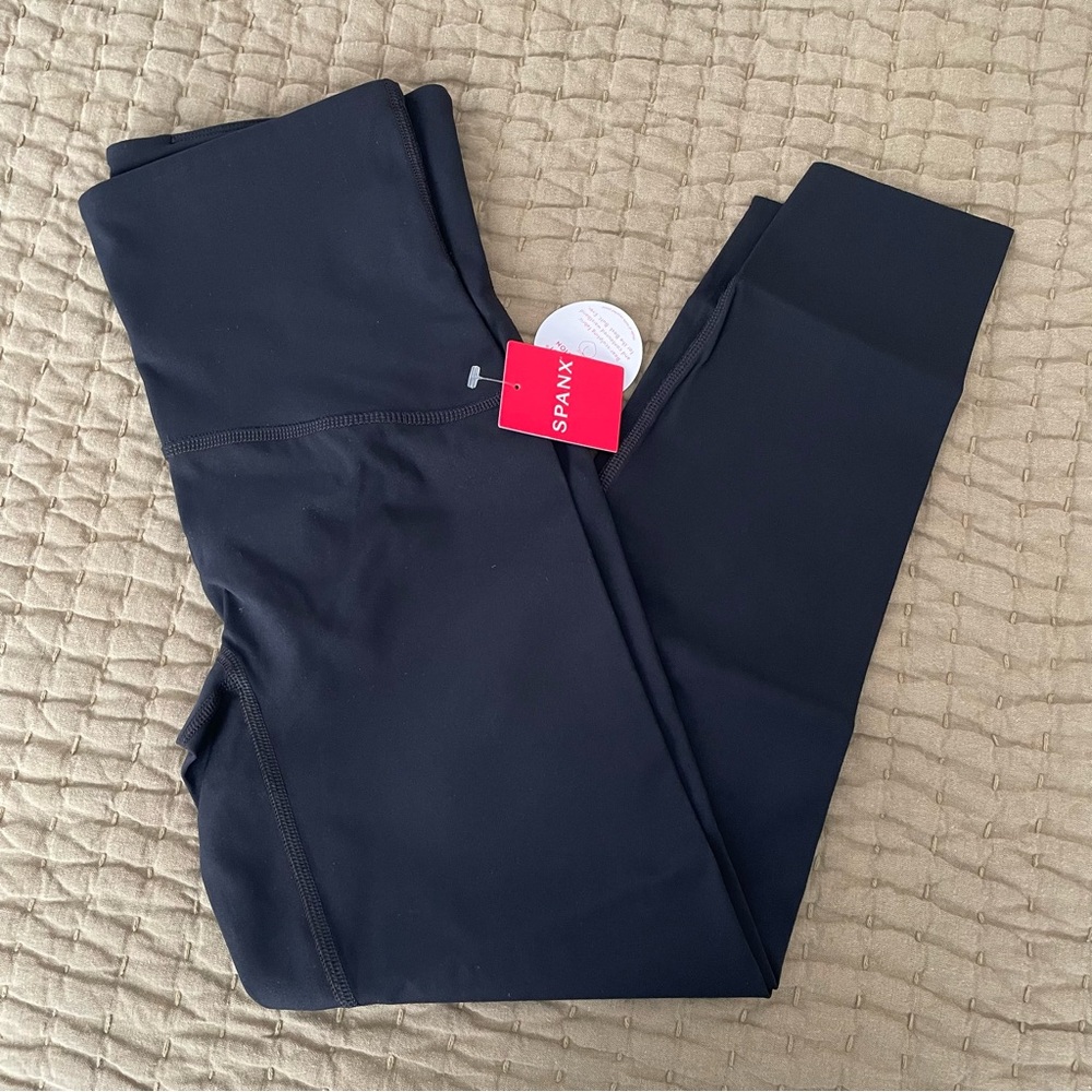 NEW Spanx Booty Boost 7/8 Leggings Medium Very Black